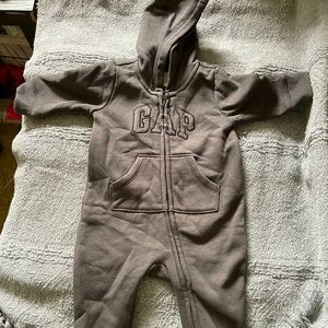 Baby body suit!!